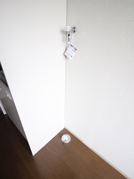 物件内観写真11　(洗濯機置場)