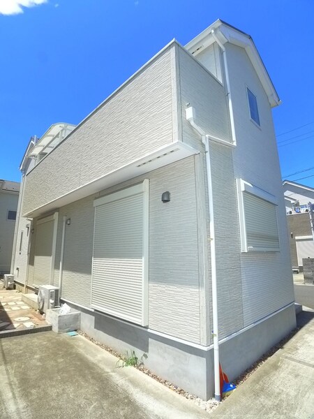 高田戸建外観写真