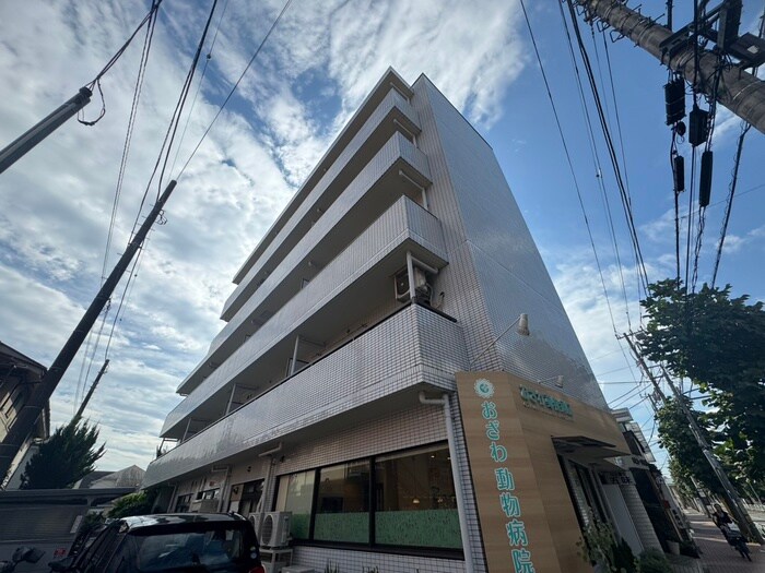 物件外観写真6　(駐車場)