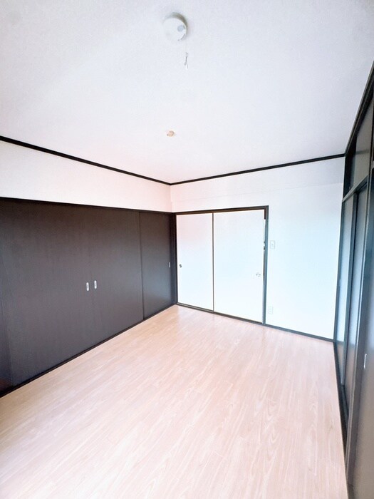 物件内観写真17　(居室)