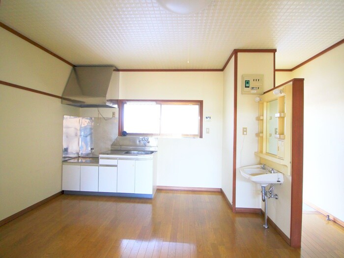 物件内観写真8　(居室)