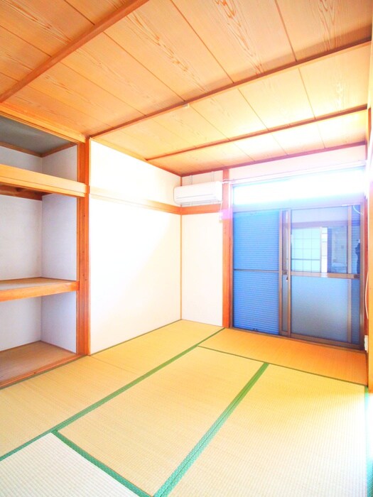 物件内観写真9　(居室)