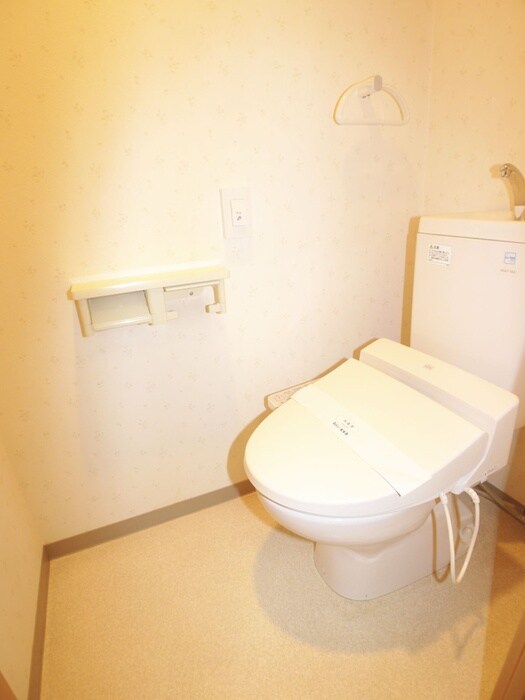 物件内観写真14　(トイレ)