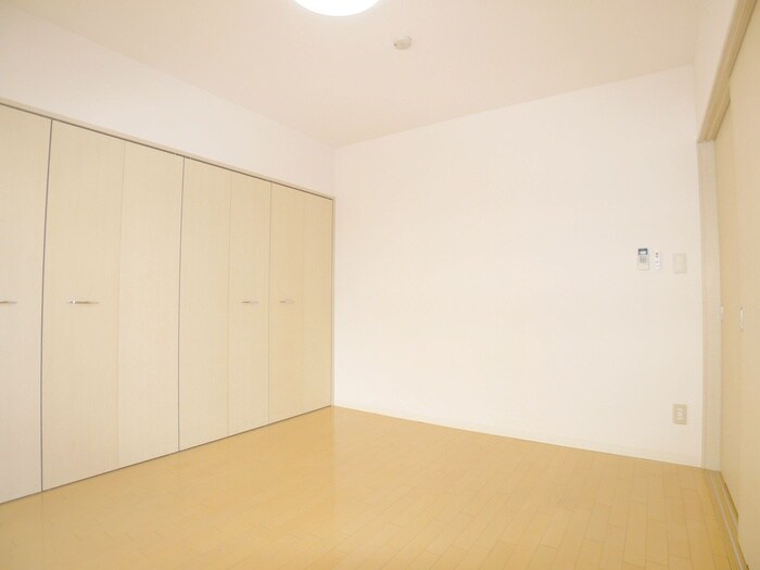 物件内観写真15　(居室)