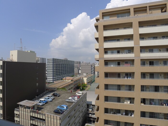 物件内観写真22　(室内からの展望)