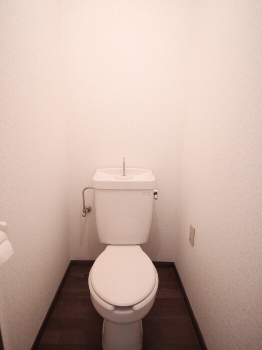 物件内観写真11　(トイレ)