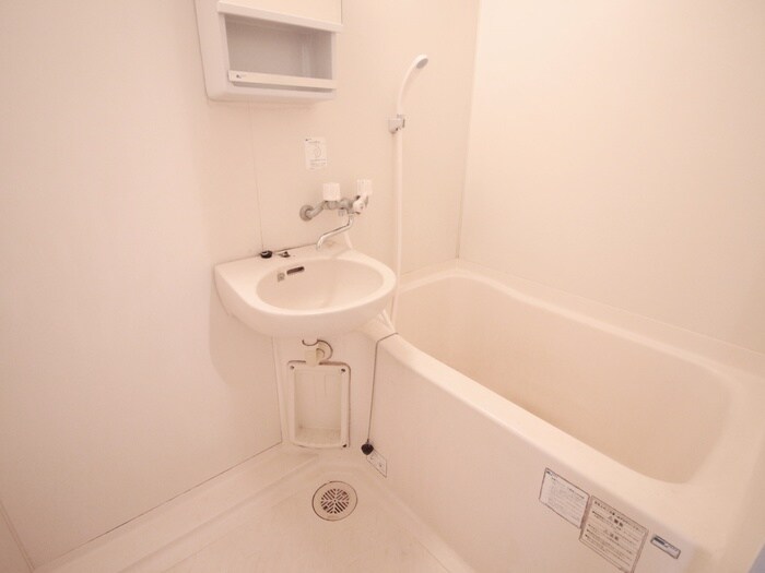 物件内観写真12　(バス／シャワールーム等)