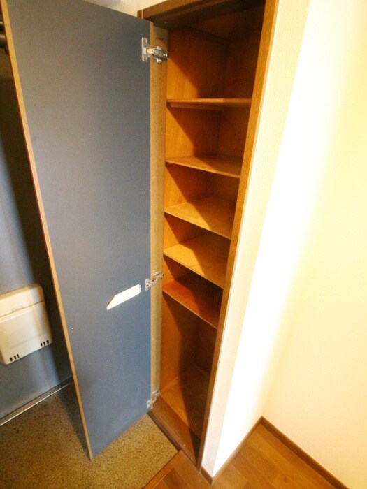 物件内観写真14　(靴箱)