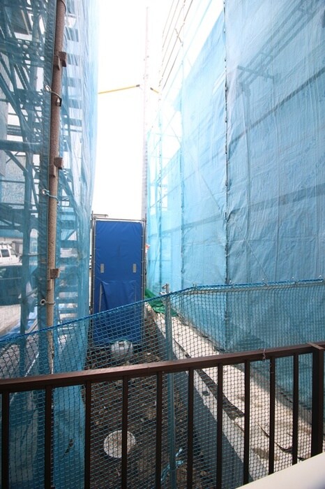 物件内観写真15　(室内からの展望)