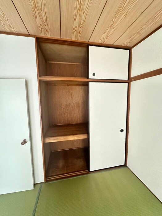 物件内観写真15　(収納)