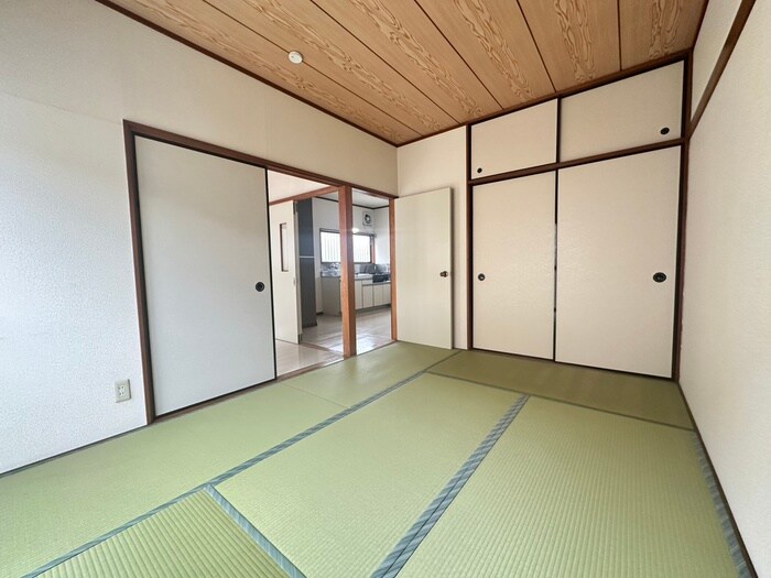 物件内観写真18　(居室)