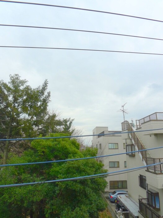 物件内観写真21　(室内からの展望)