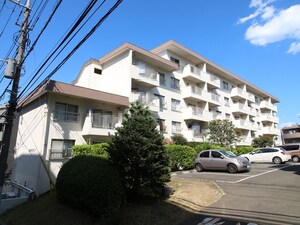 東急市ヶ尾ドエリングＤ棟(106)外観写真
