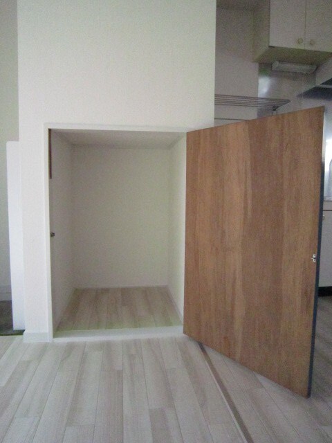 物件内観写真14　(収納)