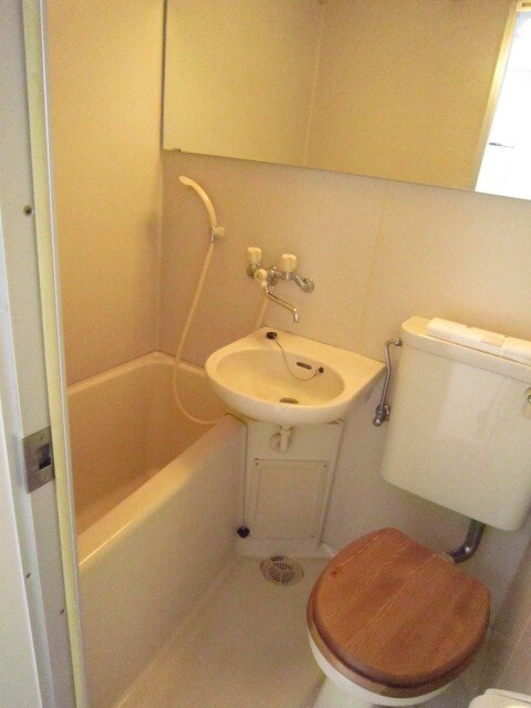 物件内観写真16　(バス／シャワールーム等)