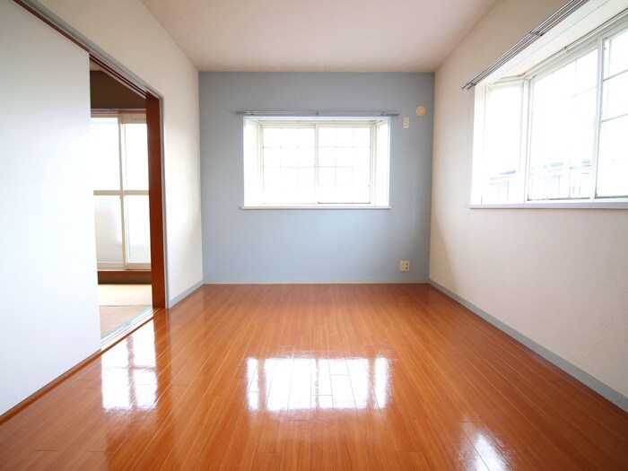 物件内観写真6　(居室)