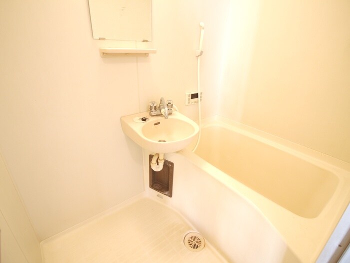 物件内観写真8　(バス／シャワールーム等)