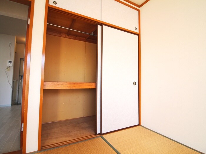 物件内観写真11　(収納)