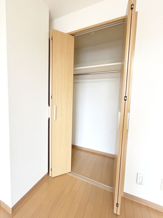 物件内観写真11　(収納)