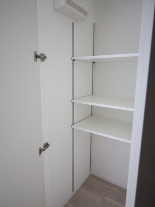 物件内観写真17　(靴箱)