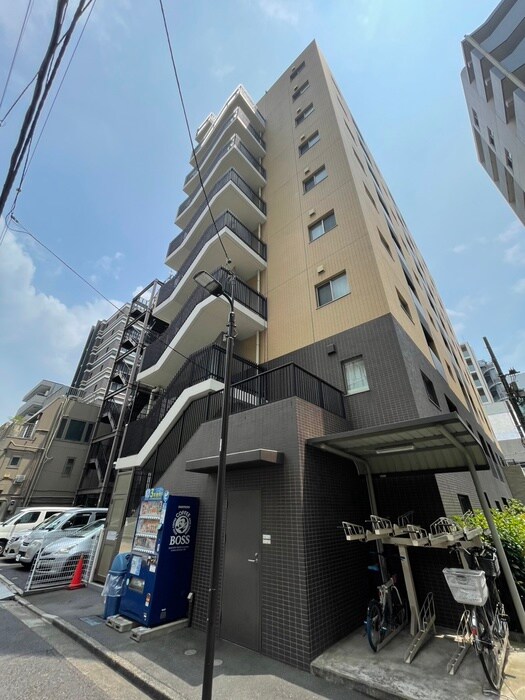 Ｊ－ＦＩＲＳＴ　ＣＨＩＹＯＤＡの外観写真