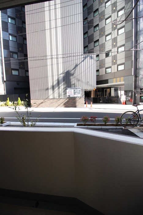 物件内観写真18　(室内からの展望)