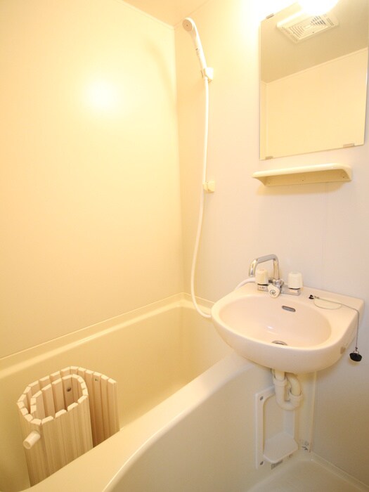 物件内観写真11　(バス／シャワールーム等)