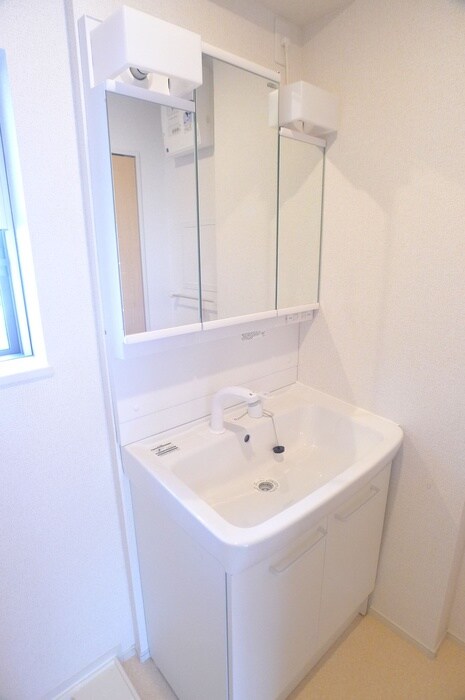 物件内観写真14　(洗面)