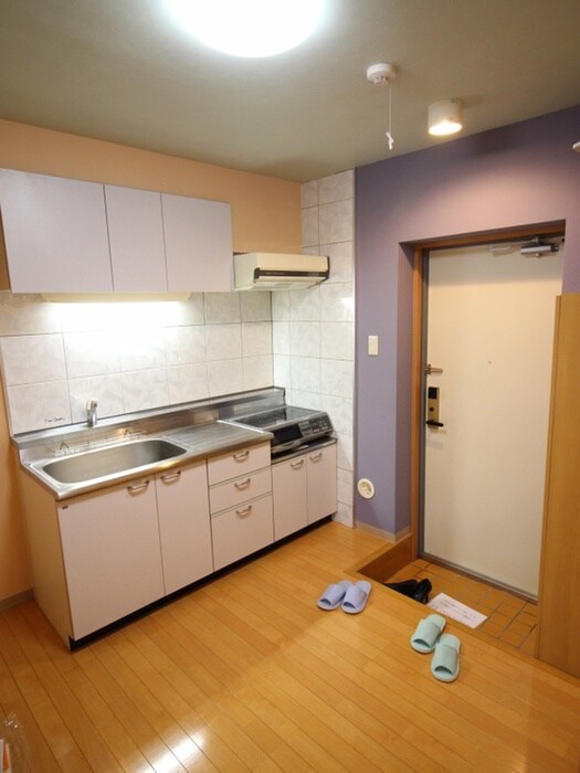 物件内観写真7　(玄関)