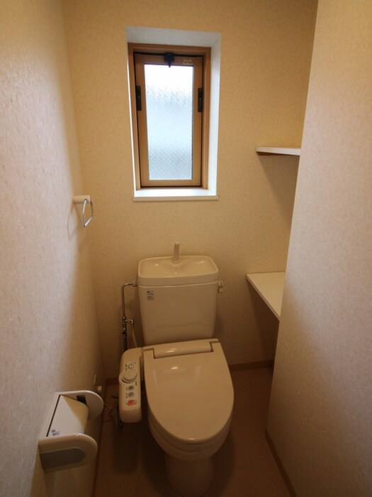 物件内観写真10　(トイレ)