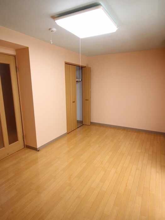 物件内観写真14　(居室)