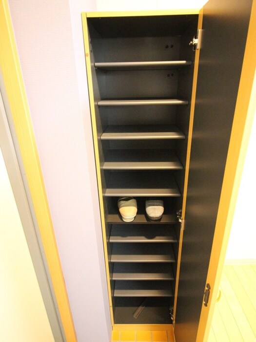 物件内観写真15　(靴箱)