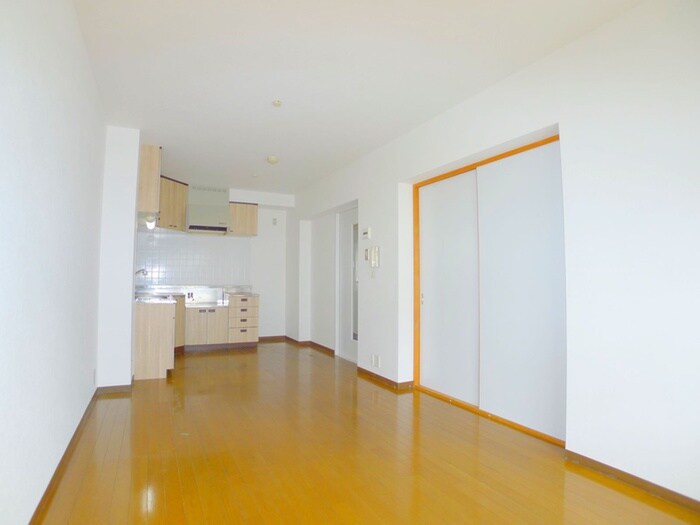 物件内観写真8　(内観写真)