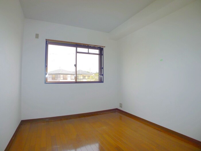 物件内観写真11　(居室)