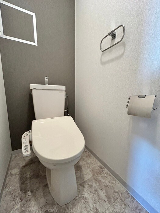 物件内観写真16　(トイレ)