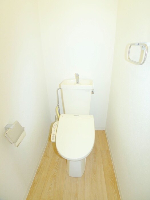 物件内観写真18　(トイレ)