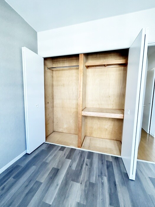 物件内観写真18　(収納)