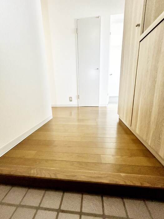 物件内観写真20　(廊下)