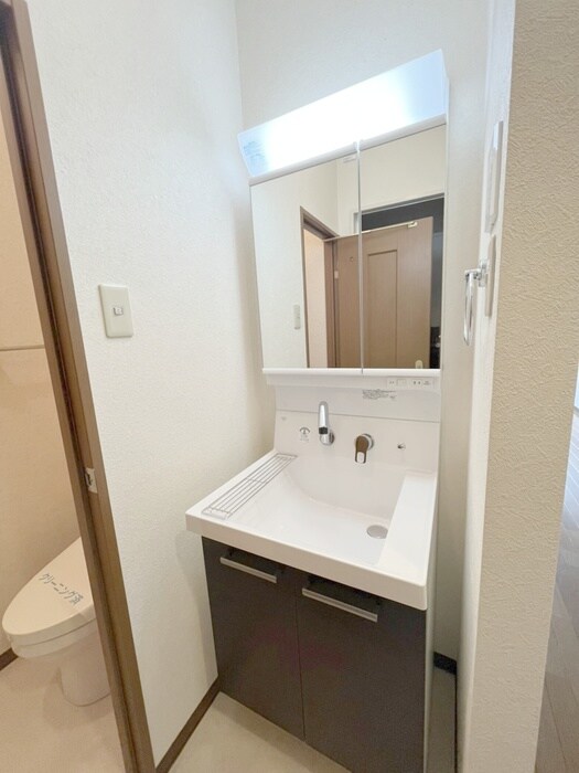 物件内観写真14　(洗面)