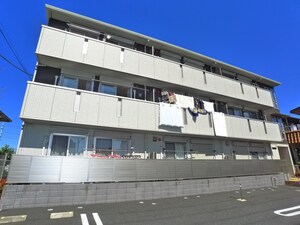 レイストリーフ外観写真