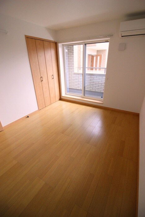 物件内観写真14　(居室)