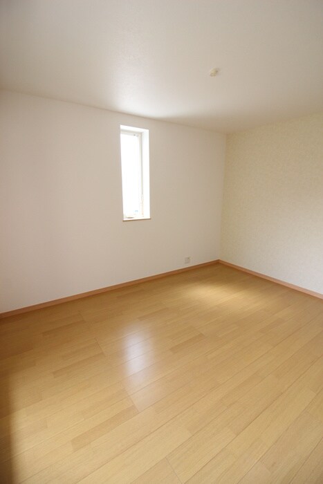 物件内観写真16　(居室)