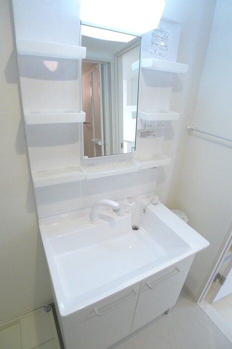 物件内観写真11　(洗面)