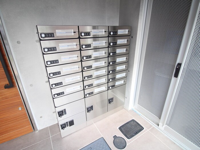 物件外観写真5　(建物設備)