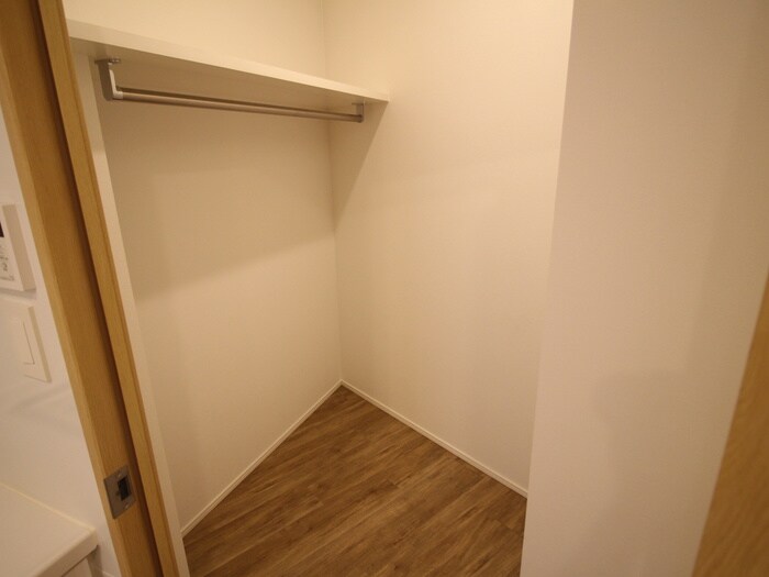物件内観写真11　(収納)