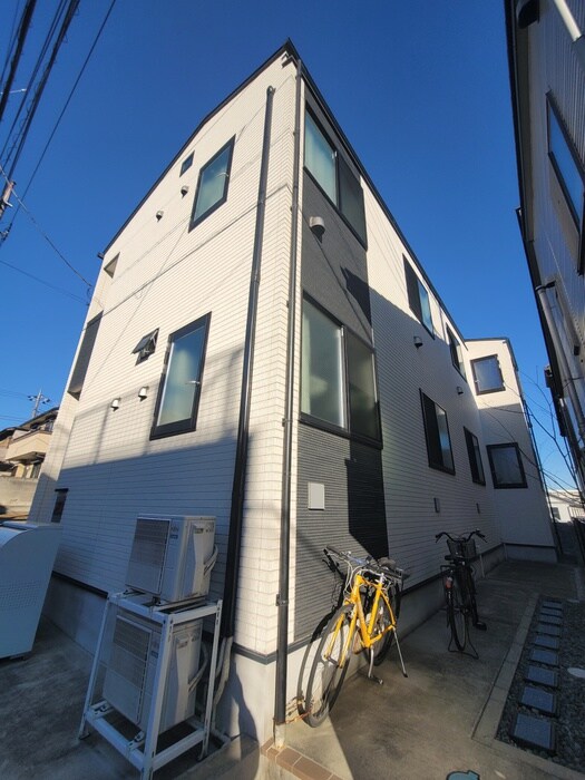 物件外観写真3　(外観写真)