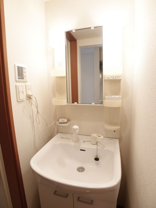 物件内観写真13　(洗面)