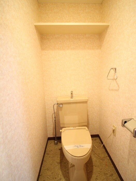 物件内観写真15　(トイレ)