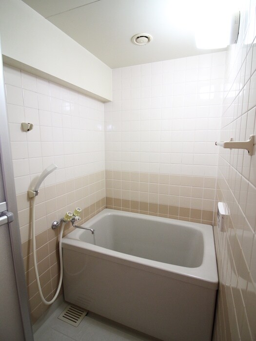 物件内観写真16　(バス／シャワールーム等)