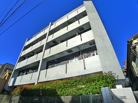 釜鳴マンション外観写真